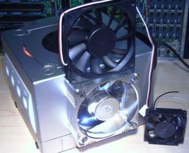 Gamecube with aluminium fans